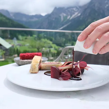 Haller's Geniesserhotel Hotel Mittelberg