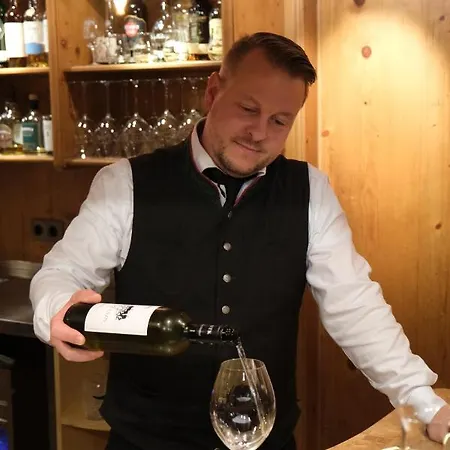 Haller's Geniesserhotel 4* Mittelberg