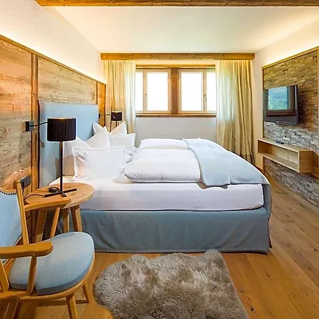 Haller's Geniesserhotel Hotel Mittelberg