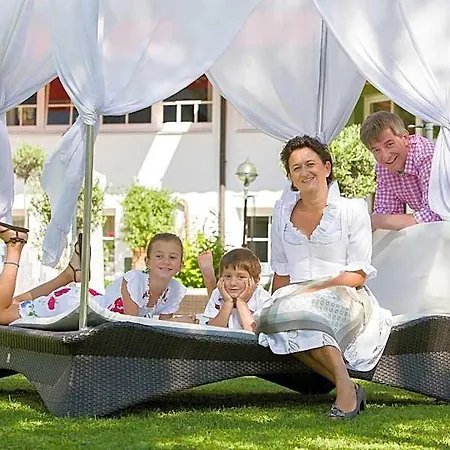 Hotel Haller's Geniesserhotel 4*