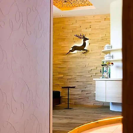 Hotel Haller's Geniesserhotel Mittelberg