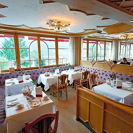 Haller's Geniesserhotel Hotell Mittelberg