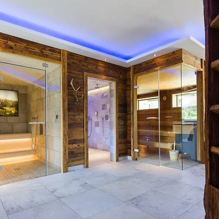 Hotel Haller's Geniesserhotel Mittelberg