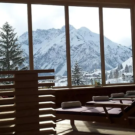 Hotel Haller's Geniesserhotel 4*