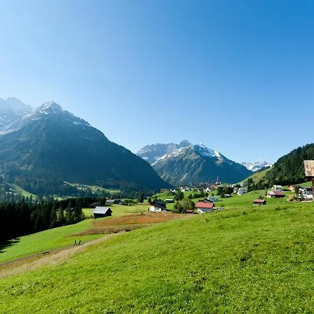 Hotel Haller's Geniesserhotel Mittelberg