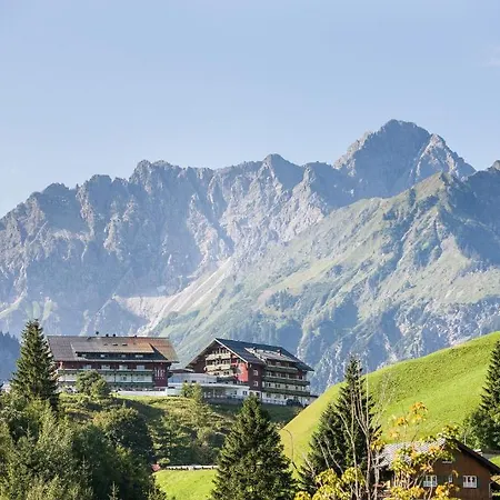 Haller's Geniesserhotel Mittelberg