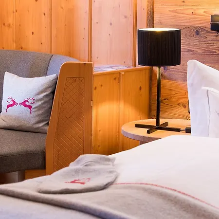 Haller's Geniesserhotel 4* Mittelberg