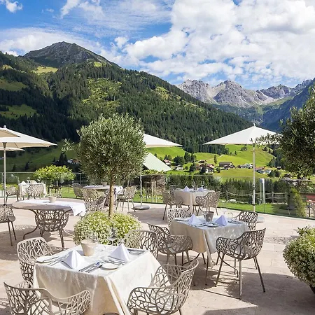 Haller's Geniesserhotel Hotel Mittelberg