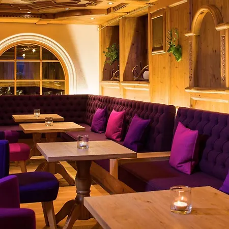 Hotel Haller's Geniesserhotel 4*