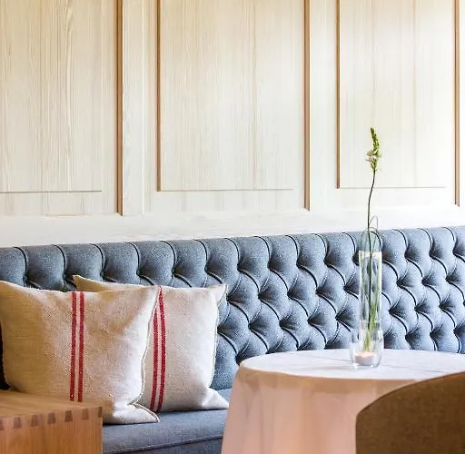 Haller's Geniesserhotel Hotel 4*