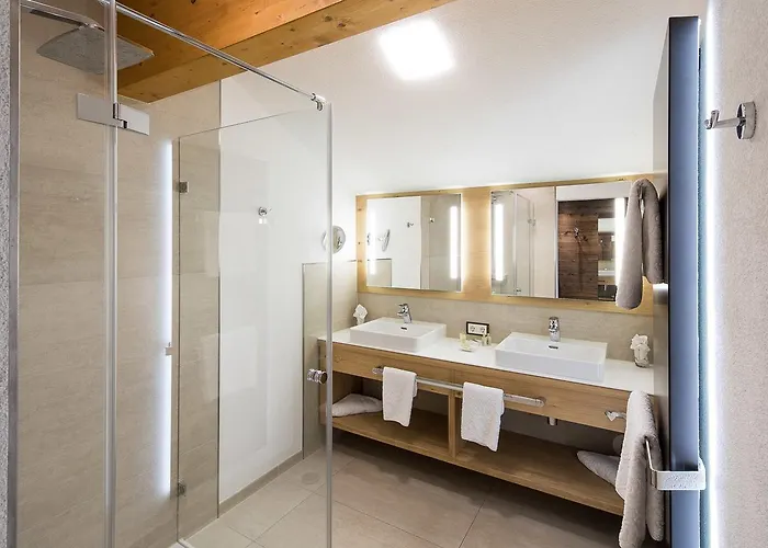 Haller's Geniesserhotel Hotel 4*