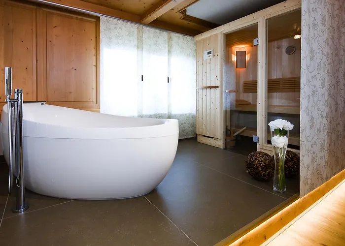 Haller's Geniesserhotel 4*